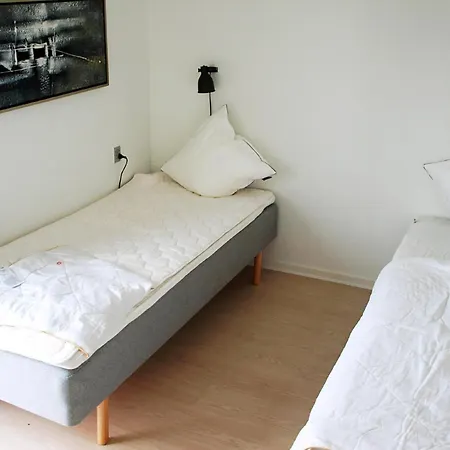 펜션 With Space For The Large Family